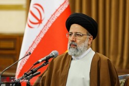 نهادهایی همچون «شورای حل اختلاف» و «هیات داوری» برای آن به وجود آمدهاند که مسائل توسط خود مردم حل شود/ ایجاد صلح و سازش در دو پرونده قتل در حضور رئیس قوه قضاییه